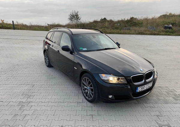 BMW Seria 3 cena 22000 przebieg: 287000, rok produkcji 2009 z Brodnica małe 67